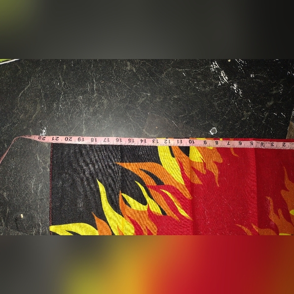 🧣2/$5 "Flame" Bandana - Picture 2 of 3